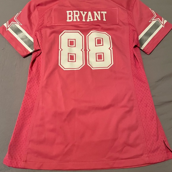 Woman’s Bryant Dallas Cowboys jersey - Picture 3 of 4